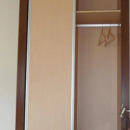 La 3*